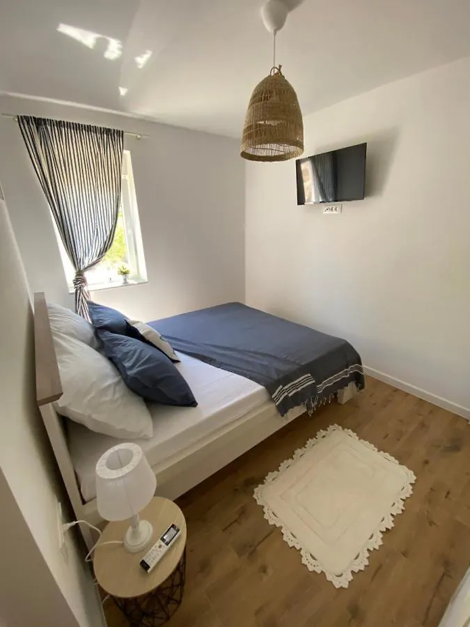 Holiday House Aria Di Mare ستاريغغاد باكلينتسا بيت للعطل