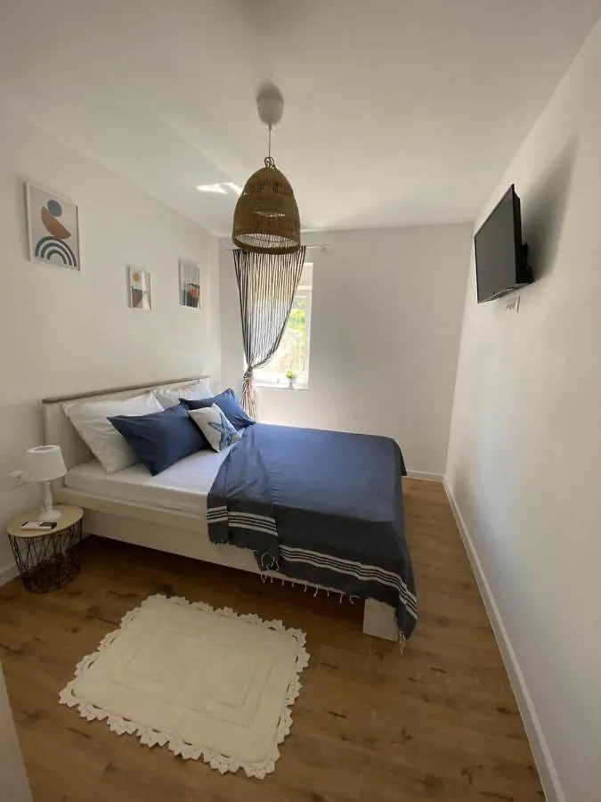 Holiday House Aria Di Mare ستاريغغاد باكلينتسا بيت للعطل