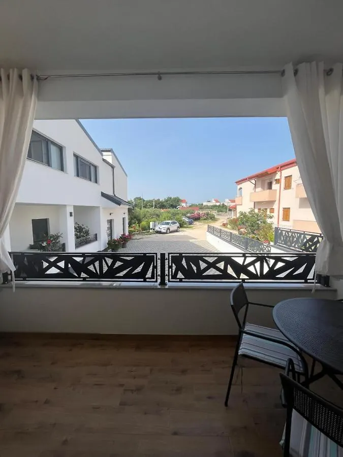 بيت للعطل Holiday House Aria Di Mare ستاريغغاد باكلينتسا